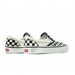 Vans CLASSIC SLIP-ON 9 Sneakers Black