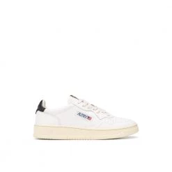 AUTRY 01 LOW MAN SNEAKERS White 5 AUTRY 01 LOW MAN SNEAKERS White -Tilbud miinto Butikk unnamed file 11293