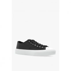 Givenchy Sneakers Black -Tilbud miinto Butikk unnamed file 1232