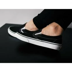 Vans Sneakers Black 9 Vans Sneakers Black -Tilbud miinto Butikk unnamed file 2464