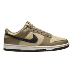 Nike Sneakers Brown