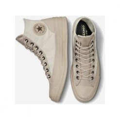 Converse Sneakers Beige