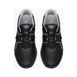 Valentino Garavani One Stud Low-Top Sneakers Black -Tilbud miinto Butikk unnamed file 3570