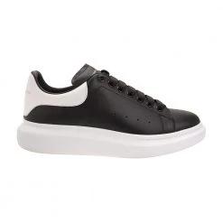 Alexander McQueen Oversized Sneaker Black -Tilbud miinto Butikk unnamed file 3961