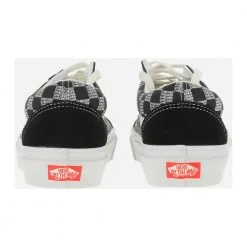 Vans Sneakers Made Of Fabric And Leather Lace-up Front Closure Iconic Side Stripe All-over Checker Lettering Motif Logo Detail On Heel Round Toe Waffle Sole Black, White Made In Philippines Composition: 100% Leather, 100% Fabric Black