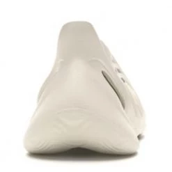 Adidas YEEZY FOAM RNNR ARARAT White -Tilbud miinto Butikk unnamed file 7188