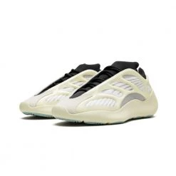 Adidas Sneakers Yeezy 700 V3 Beige -Tilbud miinto Butikk unnamed file 8318