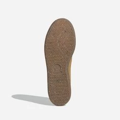 Adidas Sneakers Brown