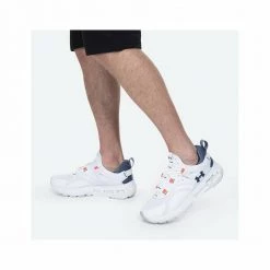 Under Armour Boots White -Tilbud miinto Butikk unnamed file 9492